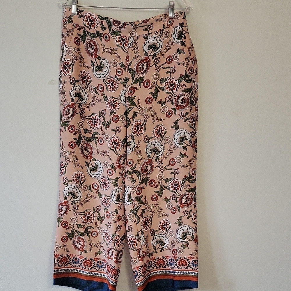 Ann Taylor Floral Print Pants in Pink and Green